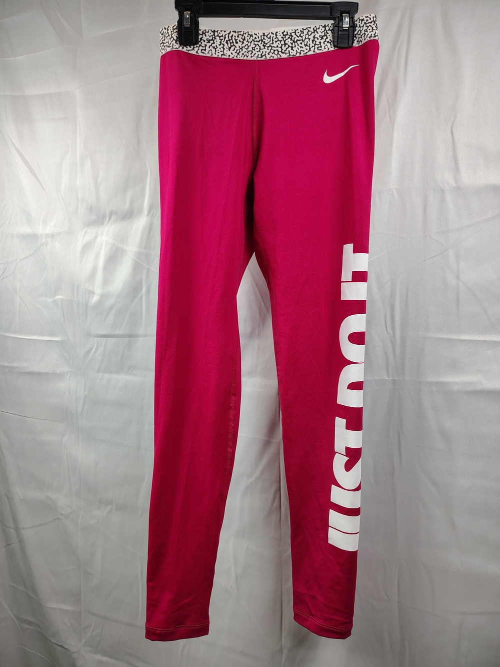 Nike Pro Dri-Fit Leggings Size Small Spell Out Just Do It Animal Print Magenta